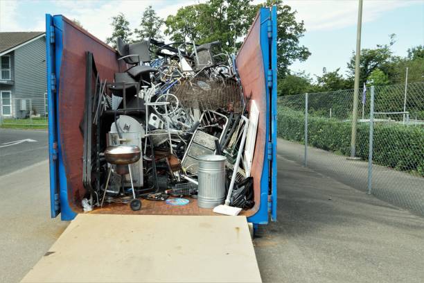 Best Attic Cleanout Services  in Warrensburg, MO