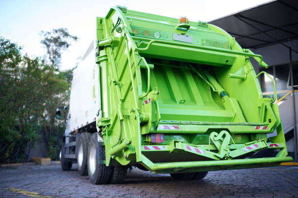 Best Full-Service Junk Removal  in Warrensburg, MO